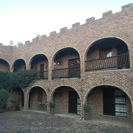 Bastille De Blignaut B&B Edenvale Exterior foto